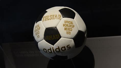 telstar adidas.